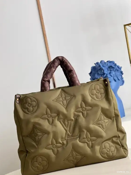 WIS ONTHEGO VUITTON GM LOUIS 0602
